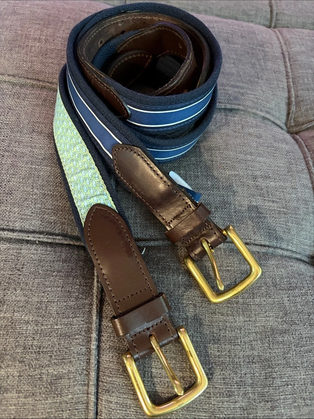 Vineyard Vines Men's Belt bundle two Brown Leather Trim 38 solid brass buckle